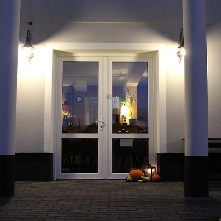Hotel Menthol Budapest Bagian luar foto