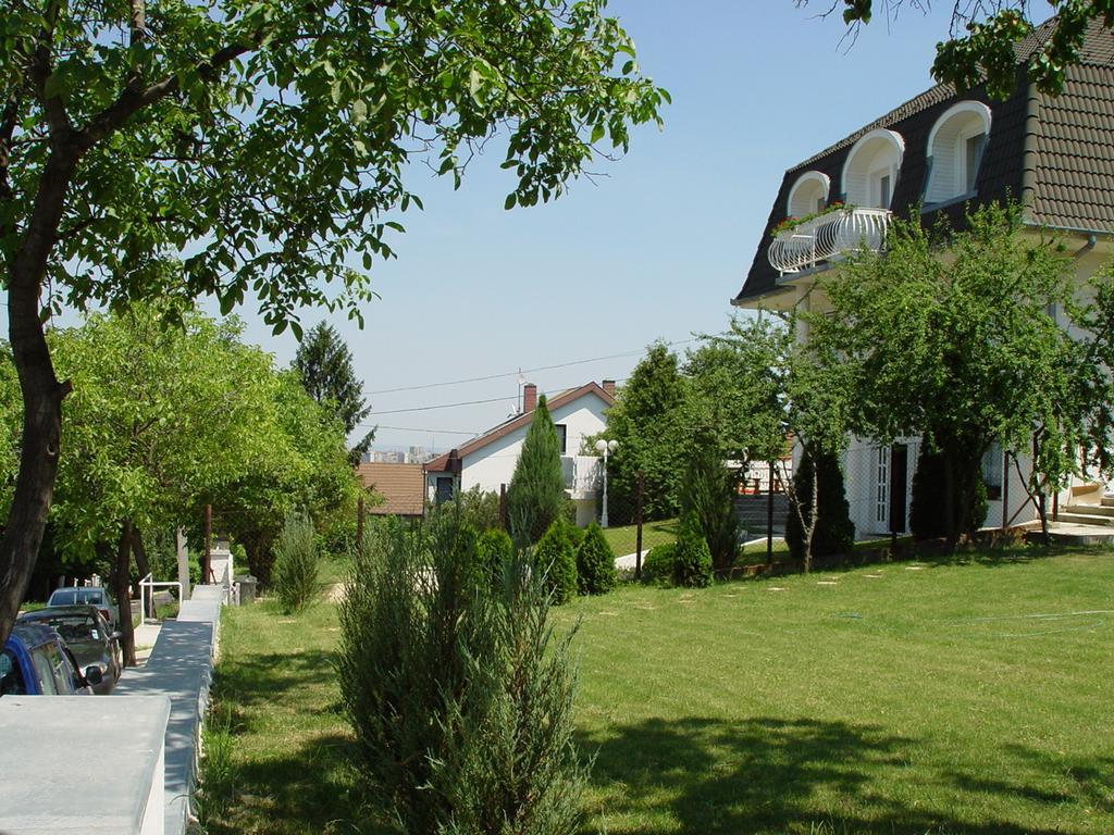 Hotel Menthol Budapest Bagian luar foto